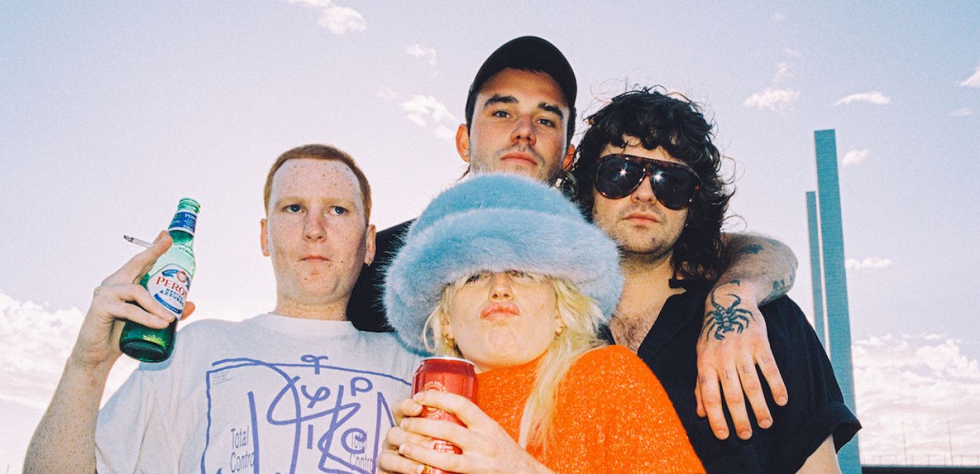 Amyl and The Sniffers