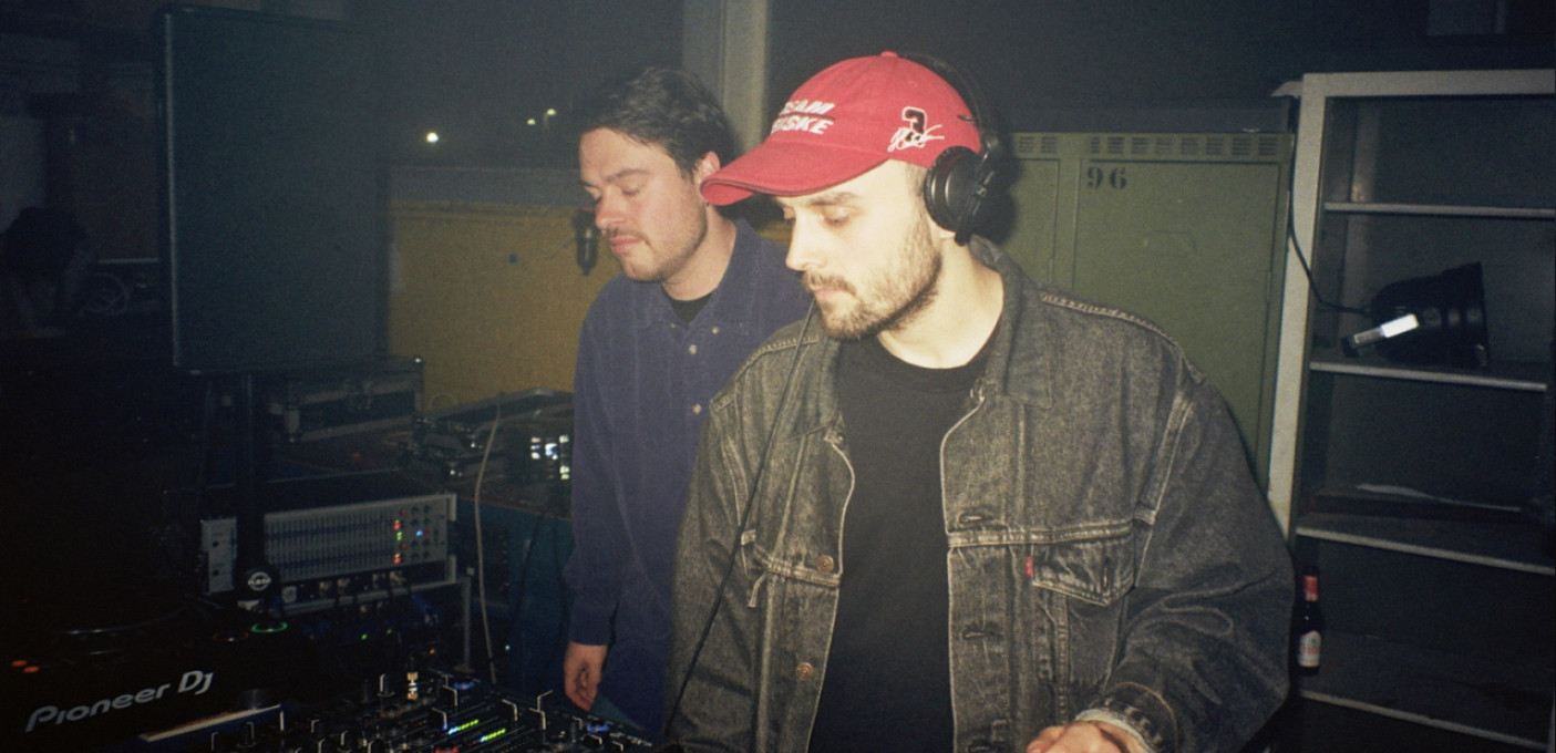 Sweaty Palms DJ's: Konna & DJ Peugeot