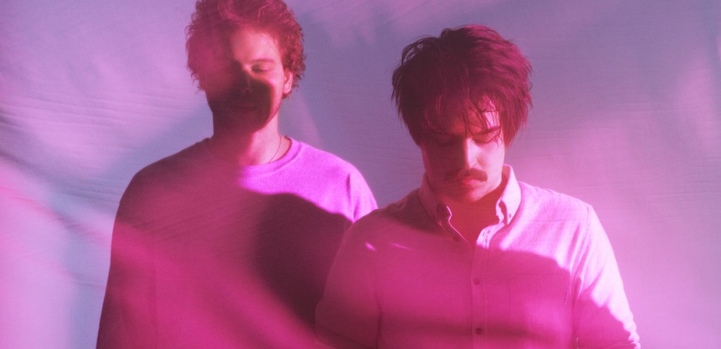 [+]MILKY CHANCE[+] [-]+ FIL BO RIVA[-]