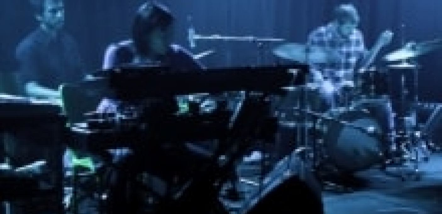 + GOING + JOZEF DUMOULIN TRIO feat. TREVOR DUNN & ERIC THIELEMANS + RUDY TROUVÉ PROJECT feat. HUGO ANTUNES, BART MARIS & ERIC THIELEMANS