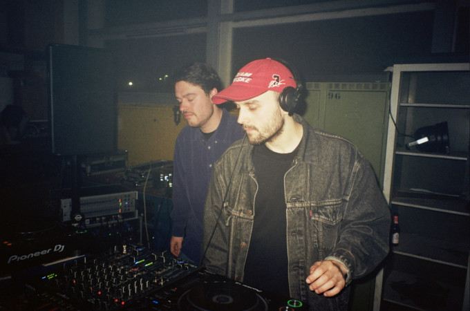 Sweaty Palms DJ's: Konna & DJ Peugeot