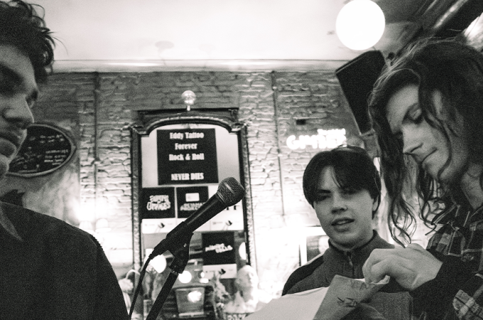 Café Kelder: Minding Dolls + STRYKE + GLOOM