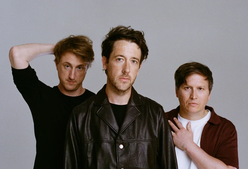 TheWombats_O!TO-JuliaGodfrey-2_LEAD (1).jpg